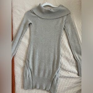 GUESS sweater dress